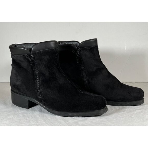 La Canadienne Black Suede Double Side Zipper Rubber Sole Bootie Size 9 - Picture 3 of 8